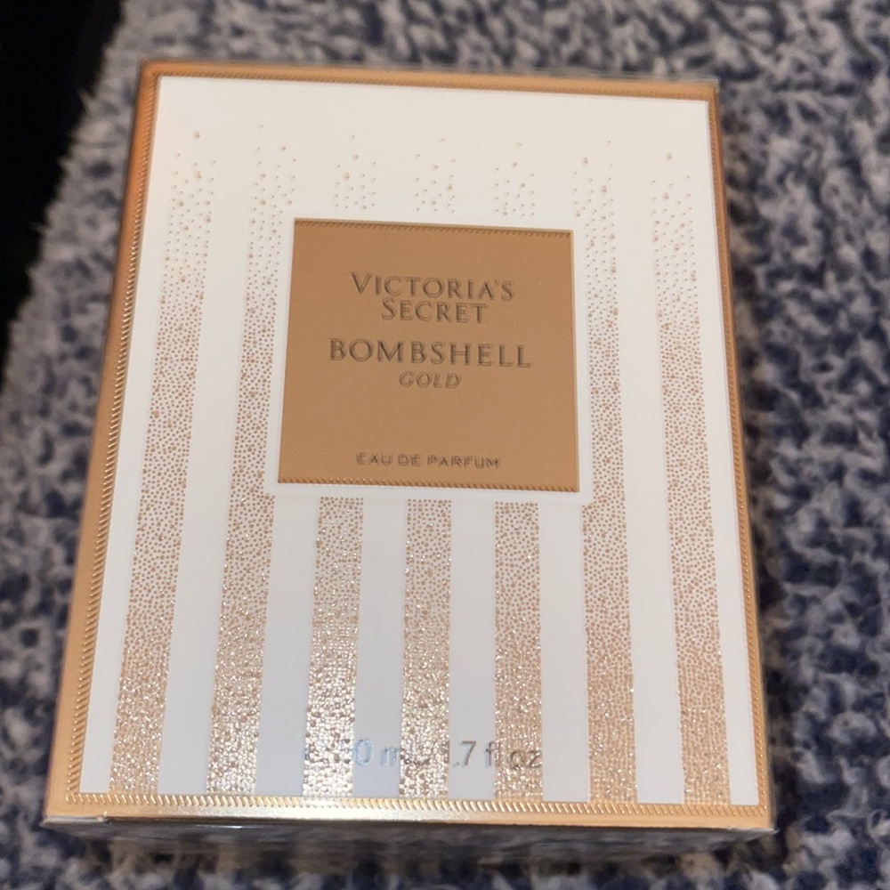 Victoria Secret Bombshell Gold 1.7fl Oz